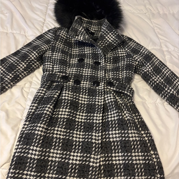 Iz Byer Jackets & Blazers - Iz Byer Black and White Plaid Pea Coat
